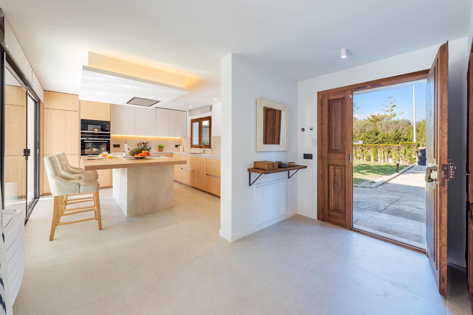 Villa Ana To Rent In By Js